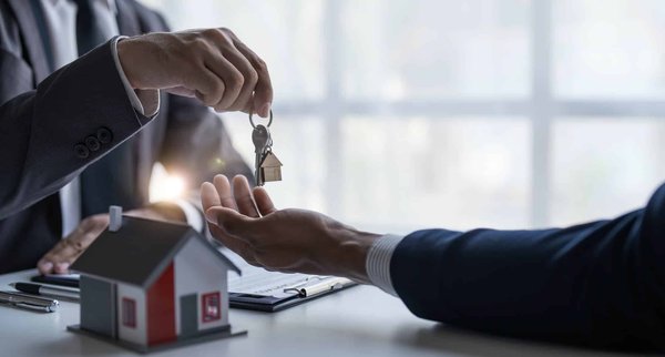 Comprendre pleinement la transaction immobilière : Suivez ce guide